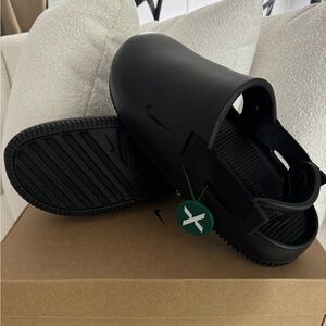 BRAND NEW NIKE Calm Mule Slides